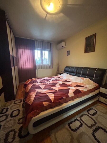 Bragadiru Mugurelui Vila solida constr 2005 + piscina + teren 2000 mp