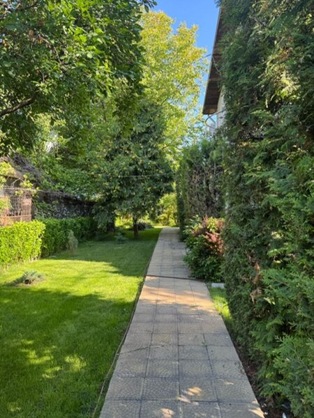 Bragadiru Mugurelui Vila solida constr 2005 + piscina + teren 2000 mp